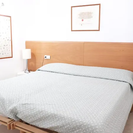 Exclusive Beachfront Haven In Costa Brava Lejlighed *